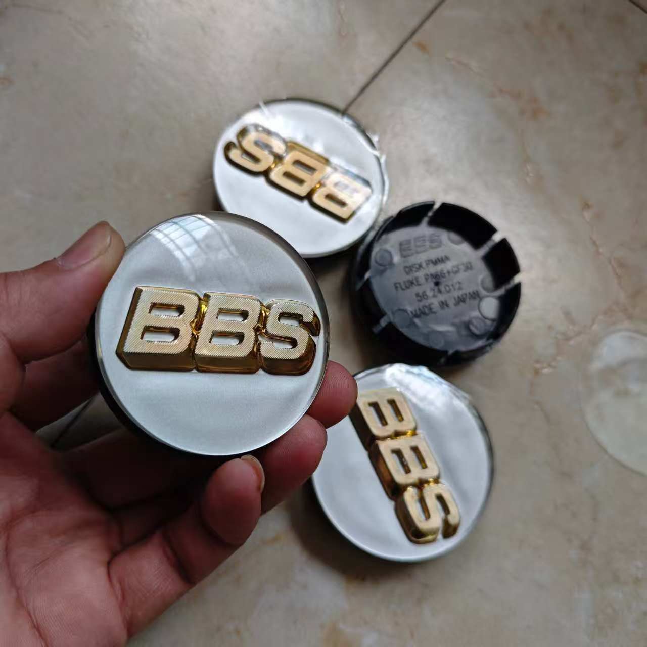 

56mm Set of 4 White Gold Green Gold OEM 56.24.012 3D convex surface Wheel Center Cap Cover for BBS RS771 LM090 LM198 RA375 56mm&56.24.012 біле золото кольору