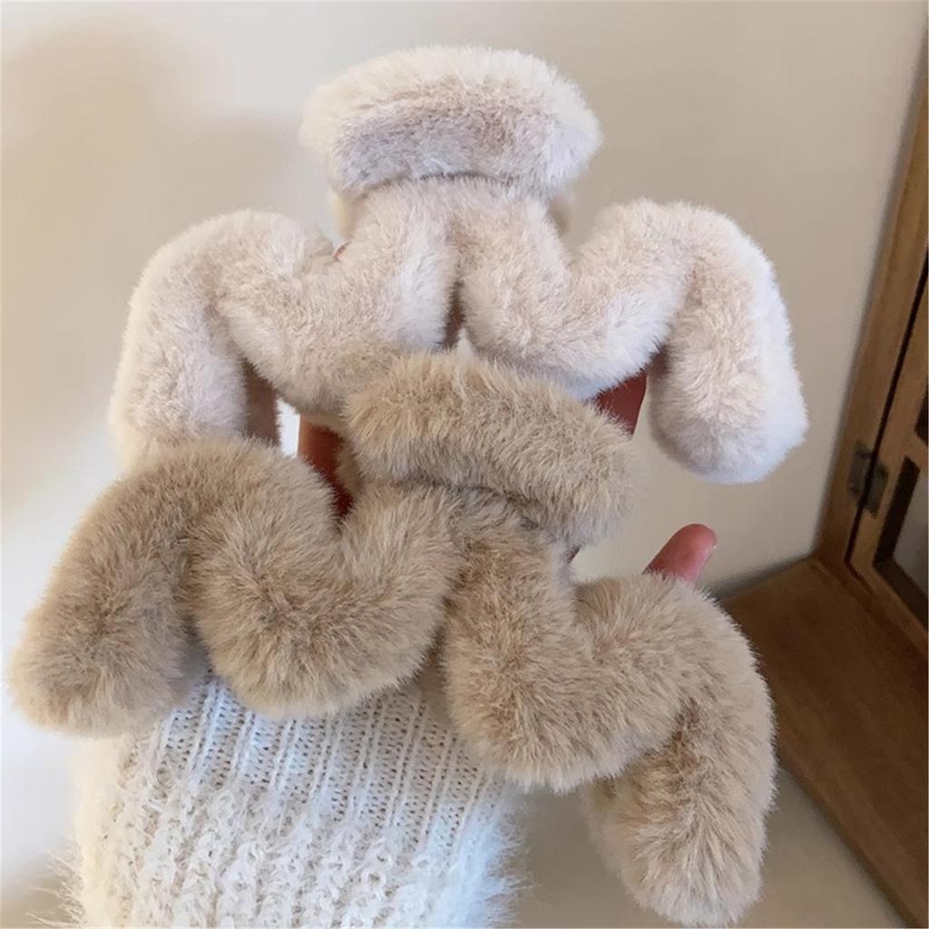 Wellenform Haarspange für Frauen Große Haarklammer Bananen-Kieferklemme Plüsch Haargreifer Weiblich Winter Haarschmuck