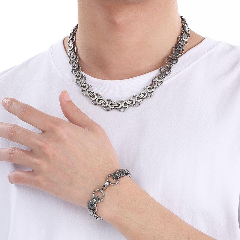 Personalized Hip Hop Rock Emperor Chain Circle Bracelet Trendy Byzantine Flat Stainless Steel Men's Bracelet