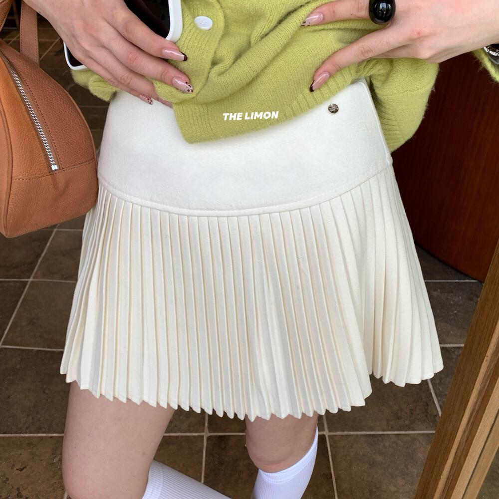 Limon Lemon Women's Green Tea High-Waisted Wool A-Line Pleated Skirt