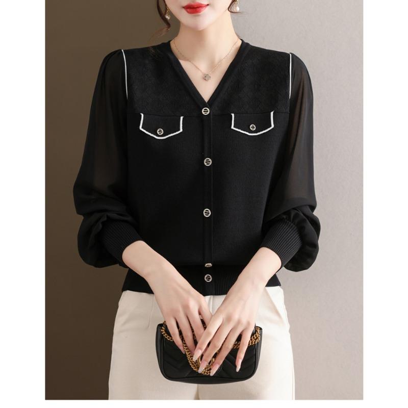 Age-reducing and thin lace splicing shirt women's spring and autumn new sweater
