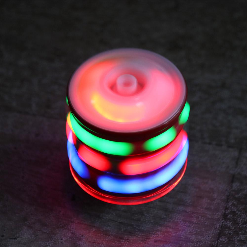 Rotary Classic Spinning Tops Toy Light&Sound Children's Gyroscope Toys  Boys and Girls