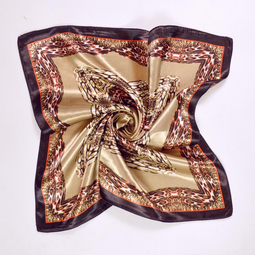 New Beige Green Giraffe Silk Scarf Summer Fall Elegant Satin Small Square Head Scarves Fashion Accessories Headband