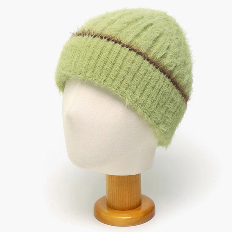 Fur Trimming Beanie Classic Two-Tone Twisted Knit Hat black