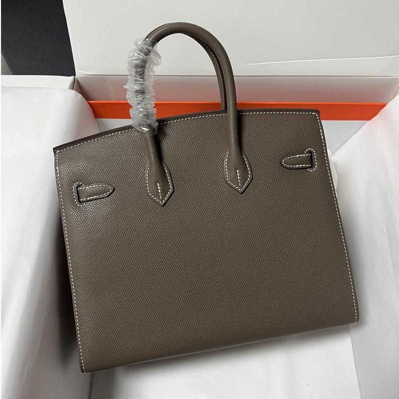 Nowa torebka damska z 2025 roku z ręcznie wzorowanej skóry licowej bydlęcej to europejski i amerykański trend mody