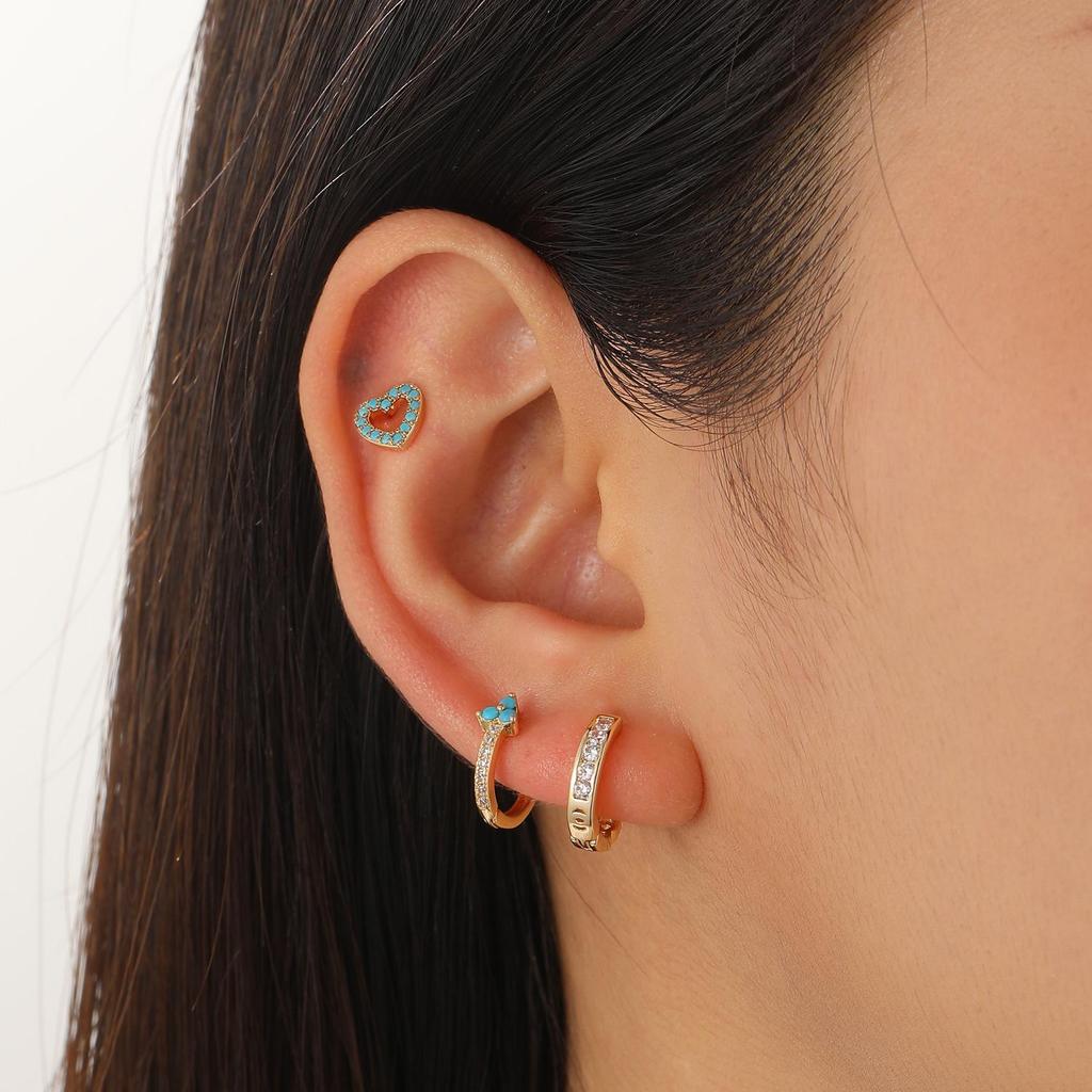 Set di orecchini asimmetrici a stella e luna europei e americani: Orecchini a Bottone e Ear Cuff alla Moda con Zirconi