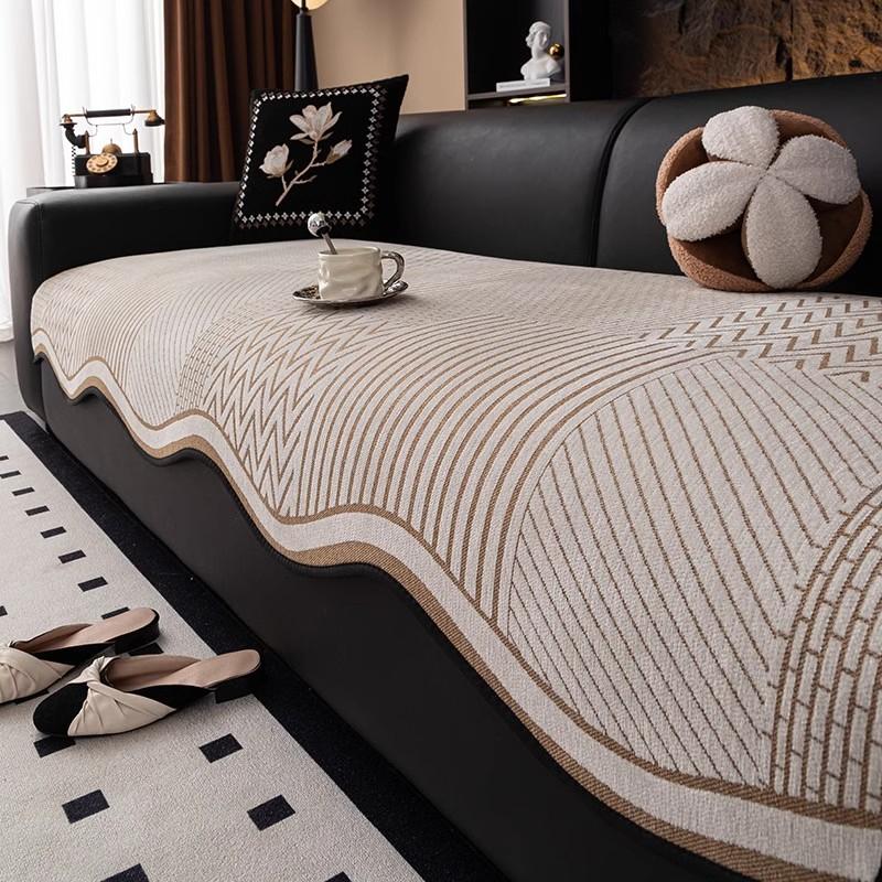 Pokrowiec na sofę z szenili na cały sezon, antypoślizgowy, ochraniacz na sofę, uniwersalny, z nieregularnym paskowanym falistym nadrukiem, poduszka na sofę