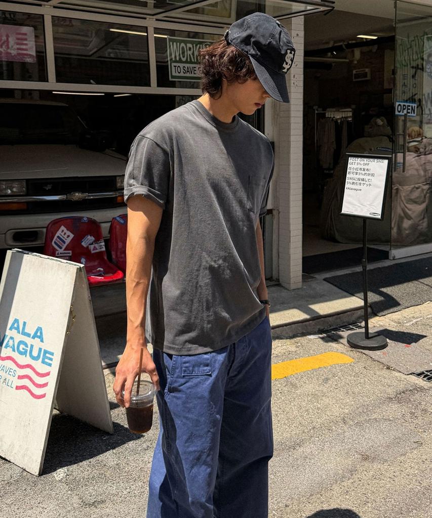 MOOD INSIDE Pigdying Pocket Half Tee_Brick (B Type)