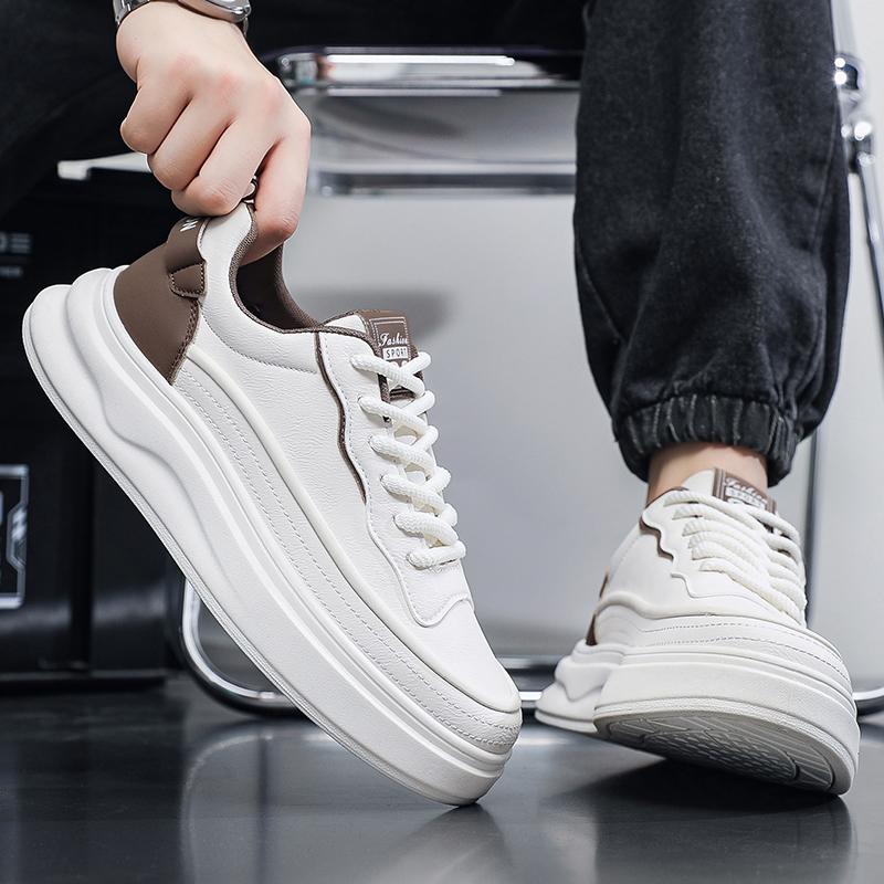 New Men's Classic Four Seasons Fashion Low Top Skateboarding Shoes Comfortable Soft Sole Sneakers