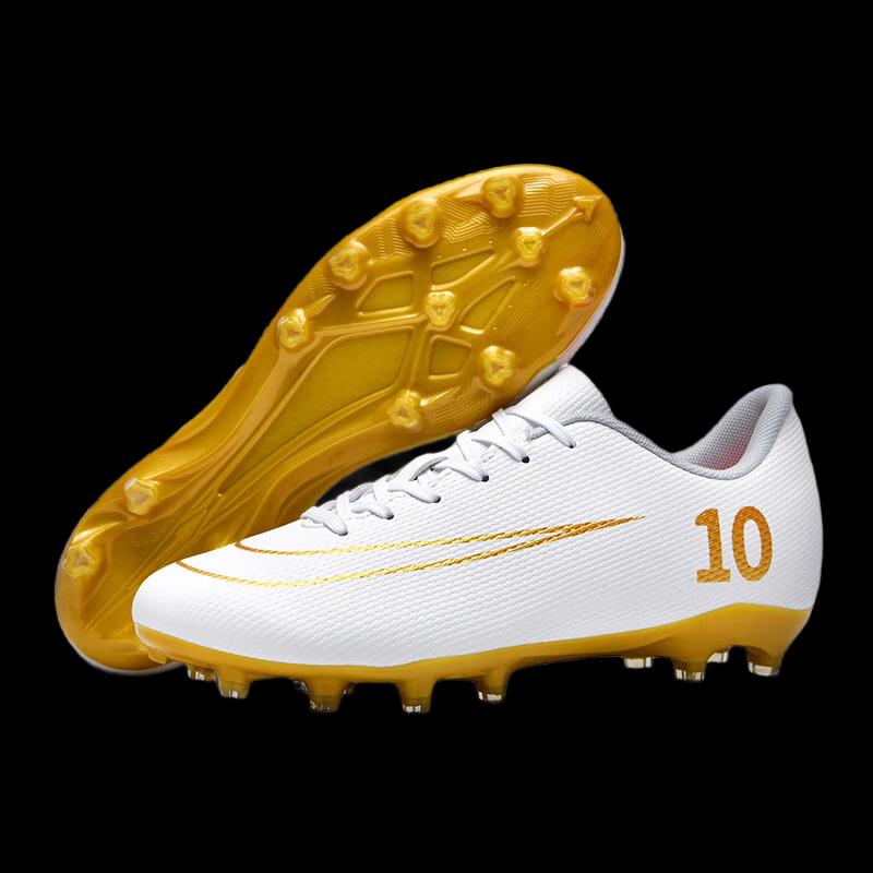 Norman Low-Top Soccer Cleats