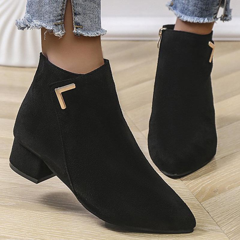 Fashion Spring Autumn Fashion Faux Suede Ankle Boots Women Solid Color Zipper Boots Woman Metal Decoration Pointed Toe Botas Lady