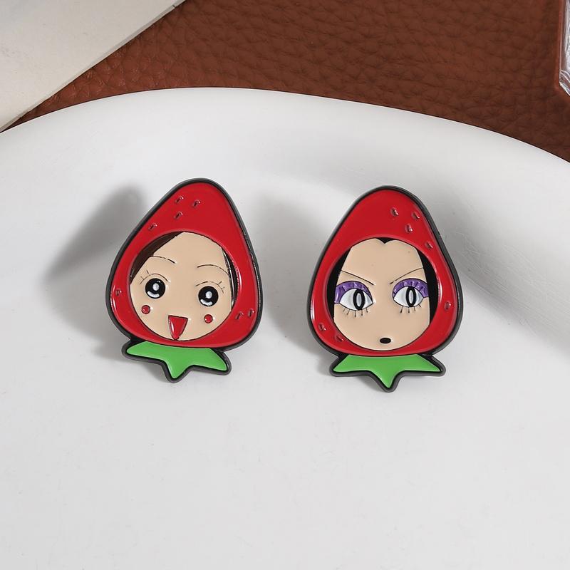 Cute Strawberry Hooded Enamel Badge Cartoon Girl Brooch Sweet Fashion Style Coat Pin Lovely Gifts For Teen Girls