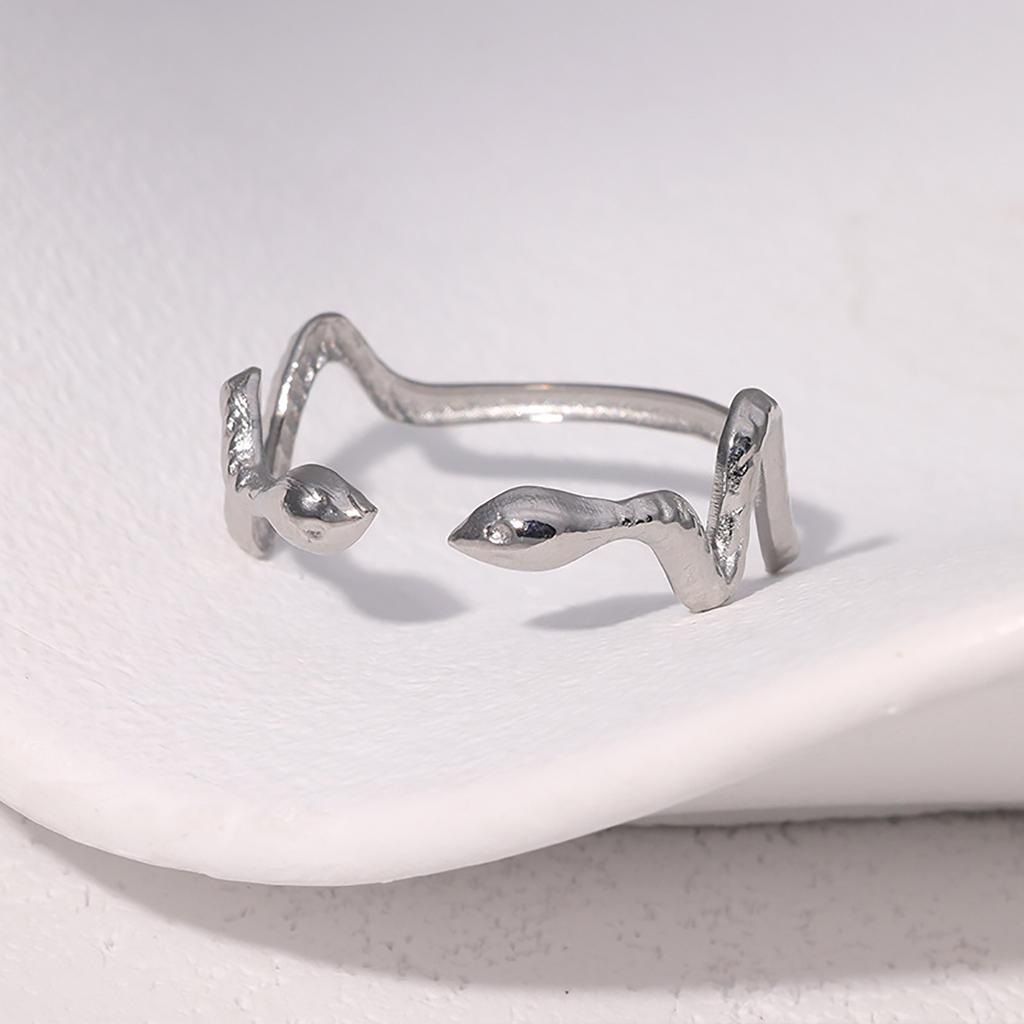 2025 New Fashionable Snake Shaped Ring Woman Zodiac Zircon Stainless Steel Adjustable Opening Ring Wholesale
