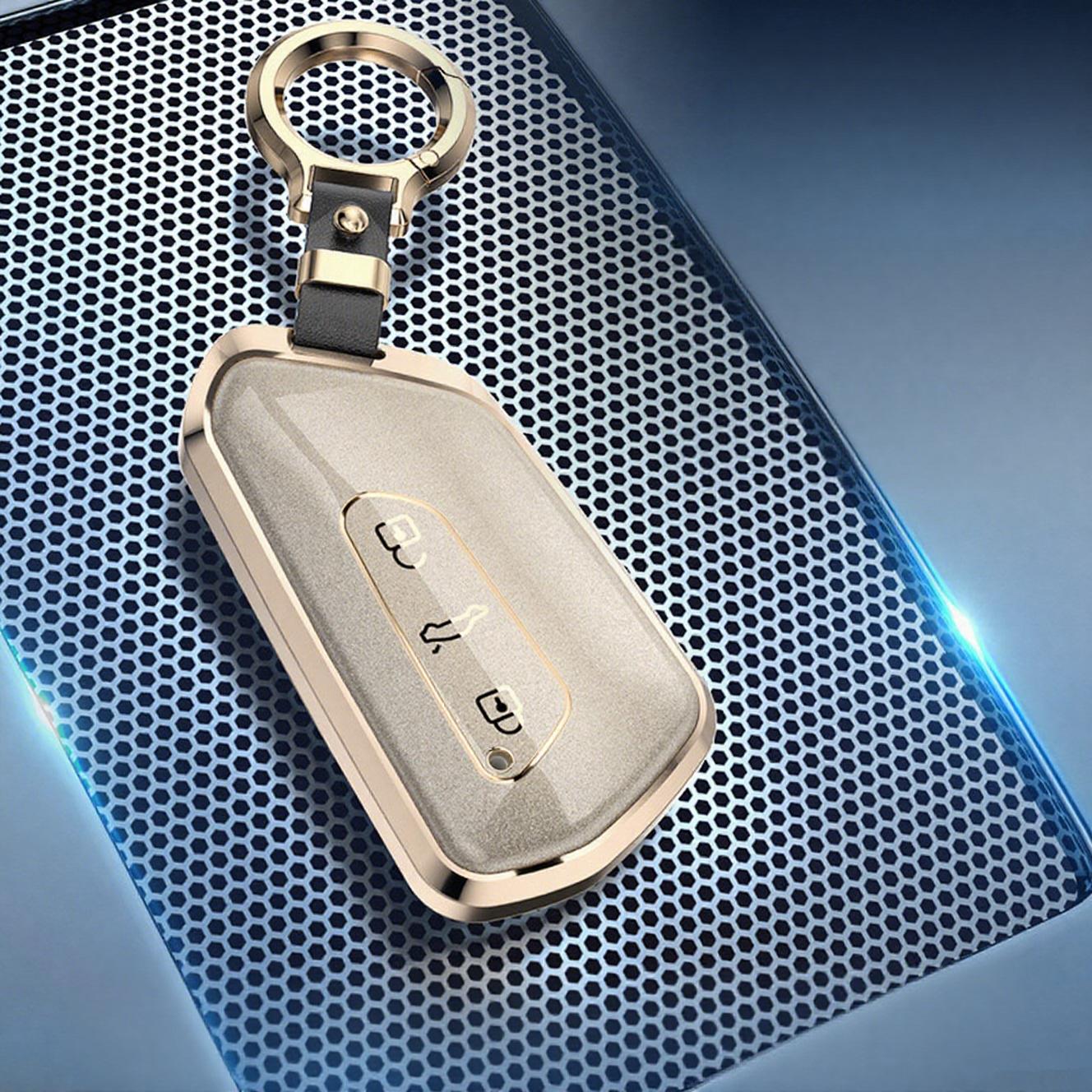 

Interior Mouldings Metal TPU Car Remote Key Cover Case Holder shell Protector Fob For Volkswagen VW New Golf 8 MK8 Teramont ID.3 золотистый