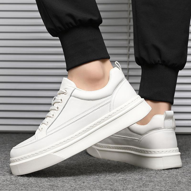 Four Seasons High Quality Shallow Casual Board Shoes Lace-Up Sports and Leisure Shoes