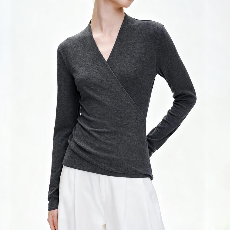 GIOVANNI VALENTINO Women's V-Neck Knit Sweater