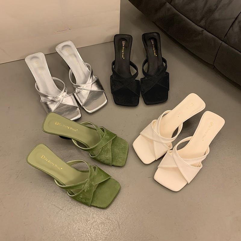 Rubber Flip Flops Square Toe Slippers Women Summer Female Shoes Luxury Slides Heeled Mules Hawaiian 2025 Designer Soft High