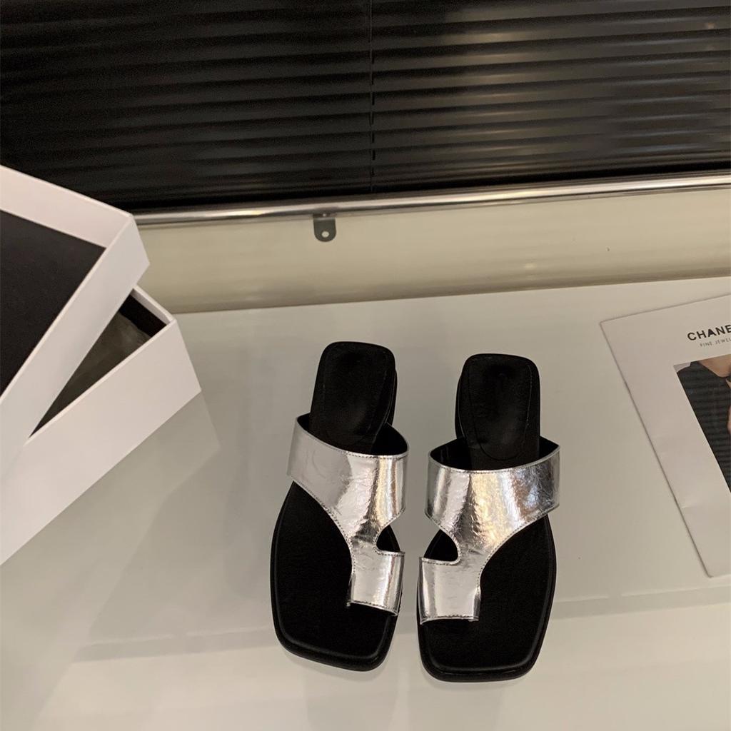 Wedge heel silver toe French cool slippers fairy shoes 2025 summer wear soft-soled vacation beach sandals