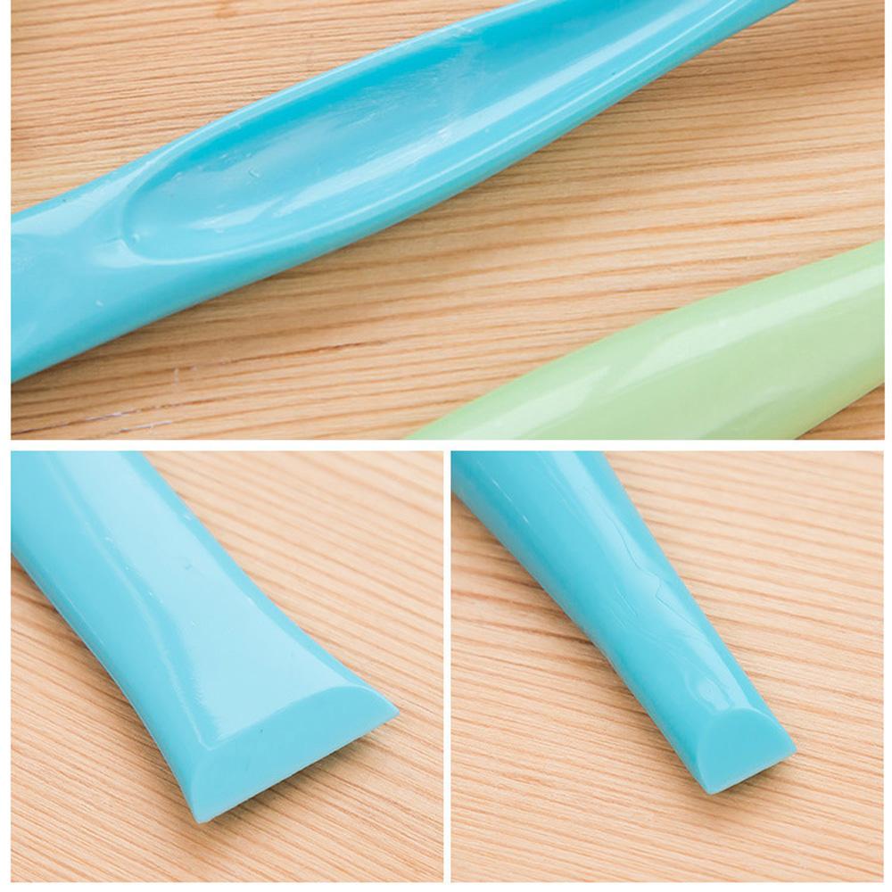 Kitchen Gas Stove Double-end Cleaning Scraper Creative Multifunctional Decontamination Slot Scraping Small Tank Detergent Stains