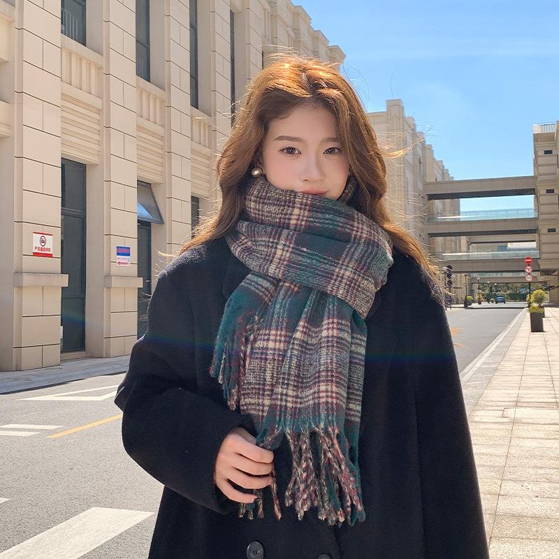 Premium Atmosphere Plaid Scarf Winter Versatile Warm Student Scarf New British Street Style Scarf