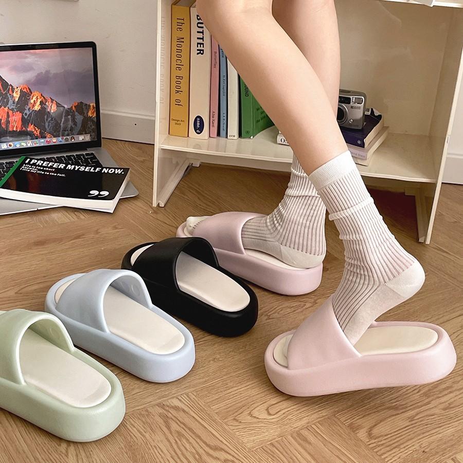 Green Shit-stepping Thick-soled One-word Slippers Women's Summer Wear Soft-soled Non-slip Cool Slippers