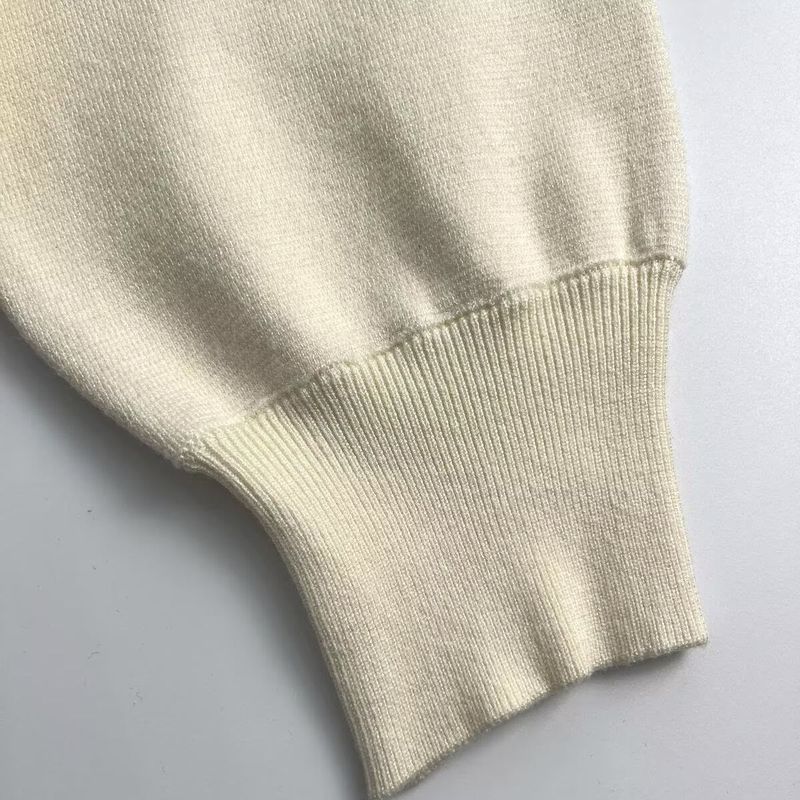 Za New Fall Women's Clothing 2025 Fashion Style Fashion All-Match Flower Button Decoration Knitting Outwear 5536031