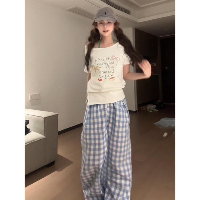 

Hand-painted graffiti print slanted shoulder short sleeve versatile and thin casual beautiful slanted shoulder T-shirt women S белый