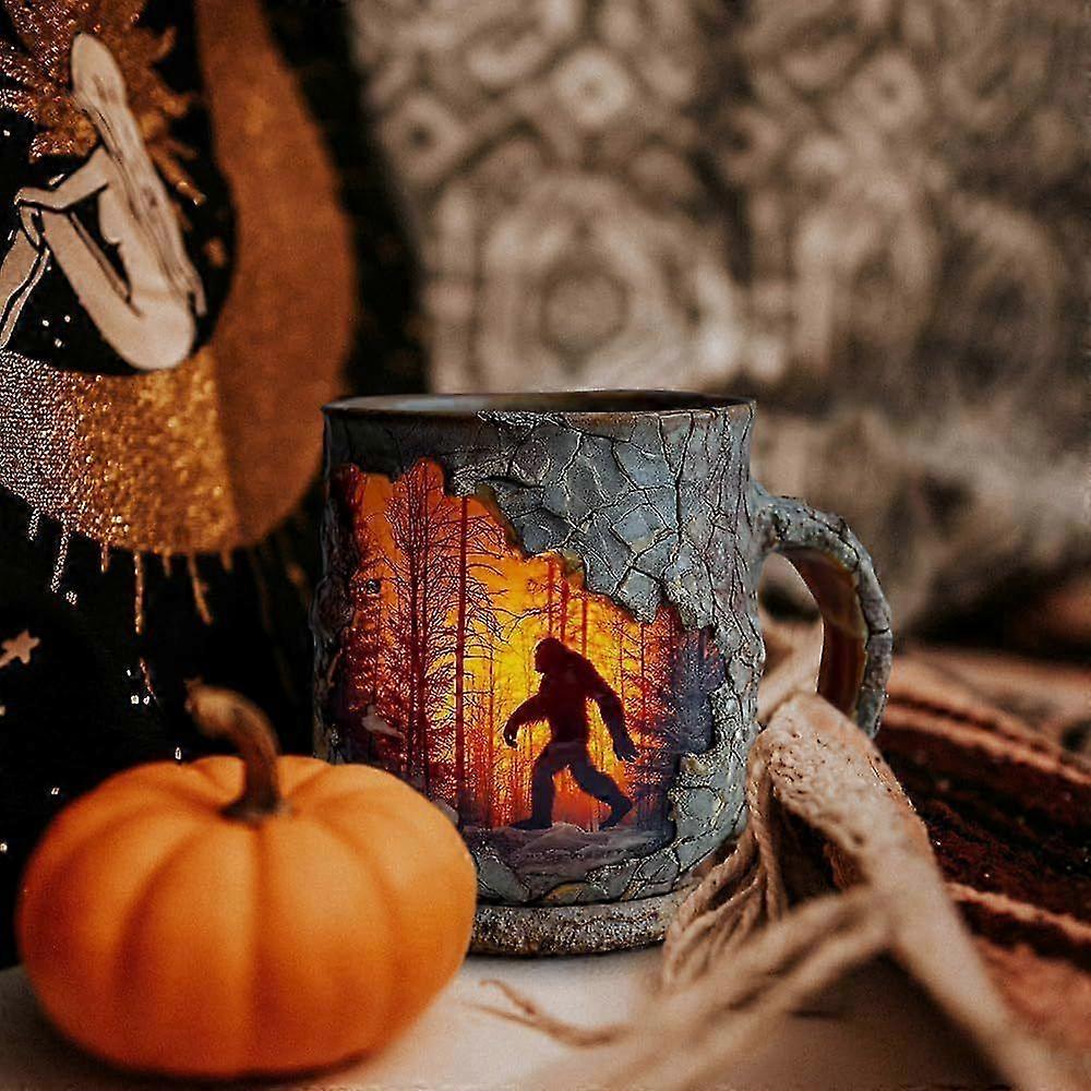 Bigfoot Forest Fire Mug, 3D Vintage Sasquatch Bigfoot Outdoor Coffee Gifts Cup Campfire Mug for Camping Kitchen Cryptid Believers Nature Lovers Mounta