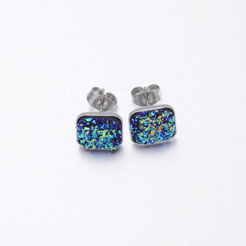 Women’s Crystal Cluster Rhinestone Stud Earrings - Square Concave-Convex Design, Star Style