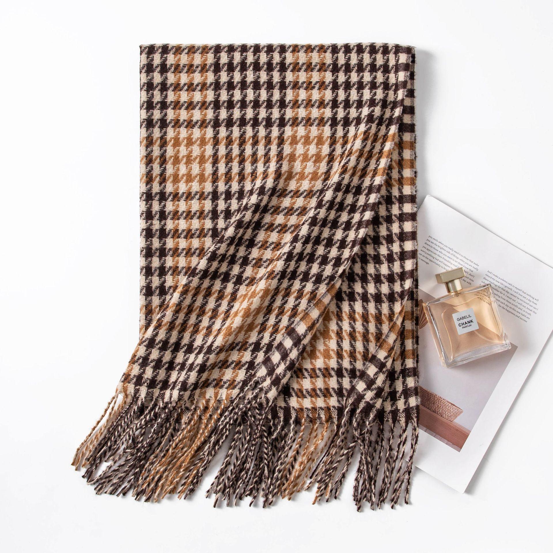 

Autumn and winter, thousand bird plaid contrasting colors, thickened scarf, female couple simple and versatile temperament warm scarf 65*200cm
