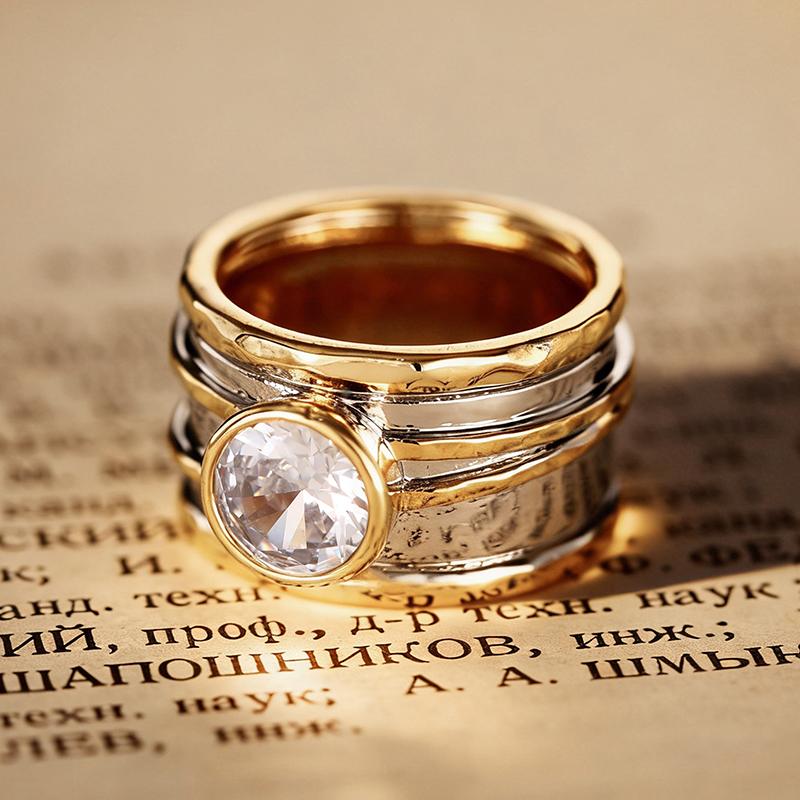 Huitan Noble Two Tone Ring for Women Inlaid Shining Round CZ Gorgeous Party Wedding Lady Finger Accessories Fashion Chic Jewelry
