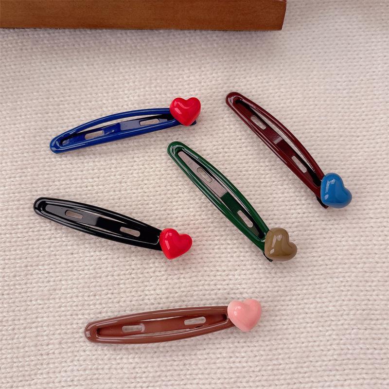 1Pair Sweet Girls Hairpins Bangs Hair Clips Korean Fashion Barrettes Love Heart Decor Y2K Girls Charm Hairgrips Hair Ornaments