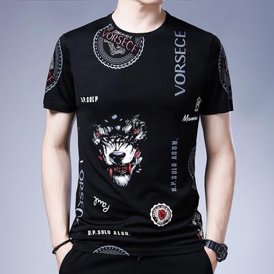 Mesma camiseta de manga curta masculina fina respirável em torno do pescoço camiseta juvenil estampada de meia manga