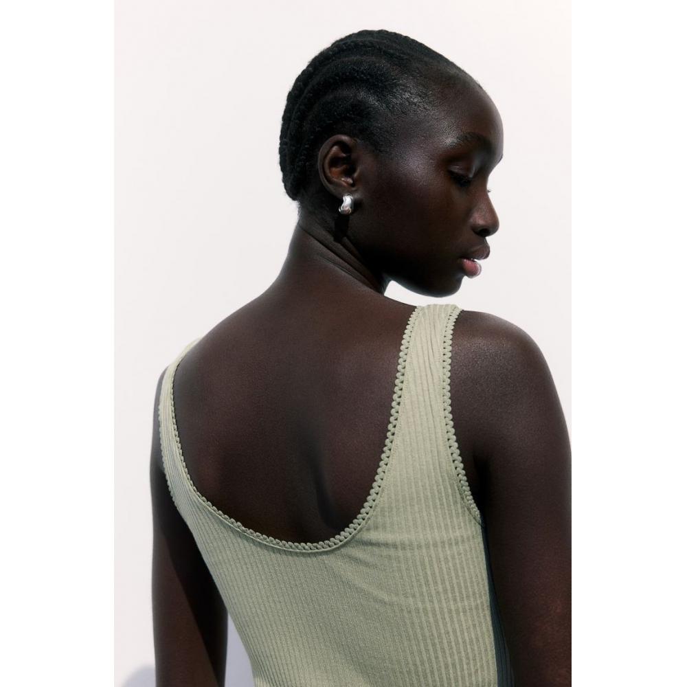 

H M MAMA ribbed sleeveless top light khaki green