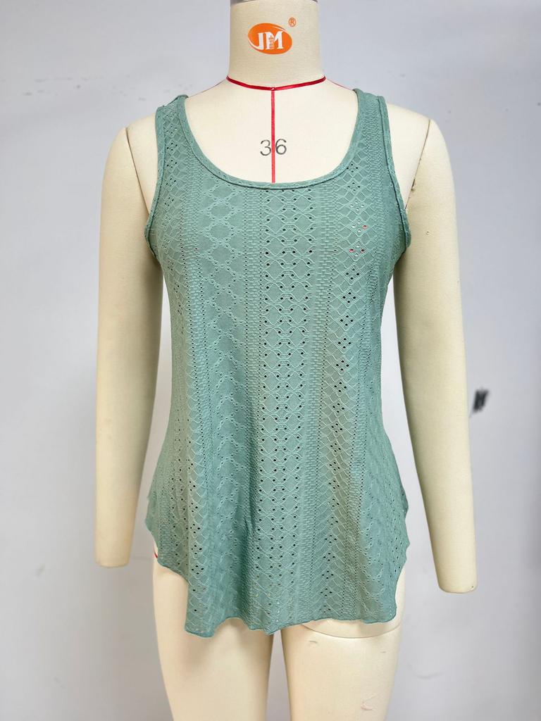 Women's Round Neck Sleeveless Tank Top Loose Fit Elegant Commuter Eyelet Hollow Out Vest Solid Color Casual Summer Blouse For Daily Wear