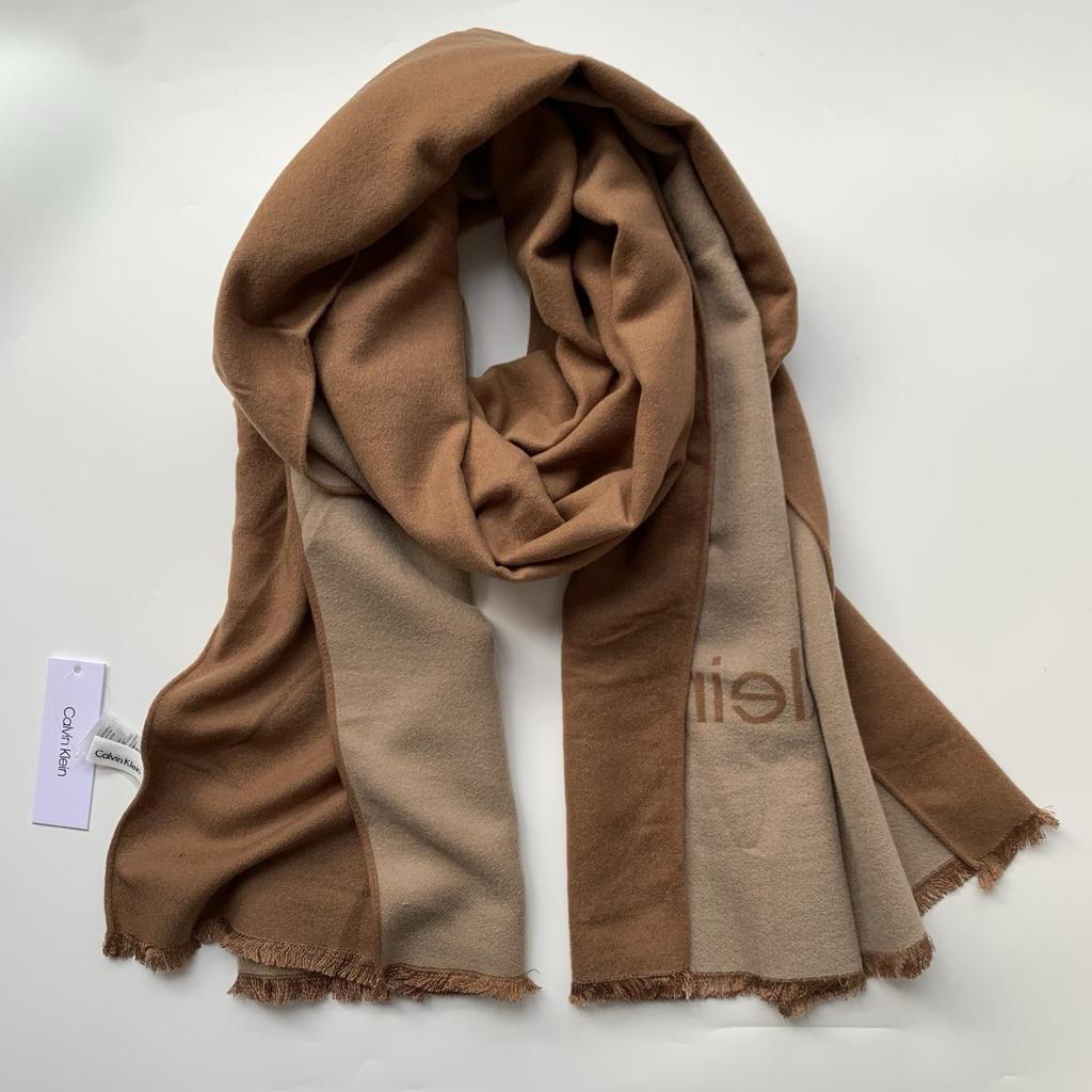 Elegant Floral Jacquard Woven Scarf Shawl for Europe and America
