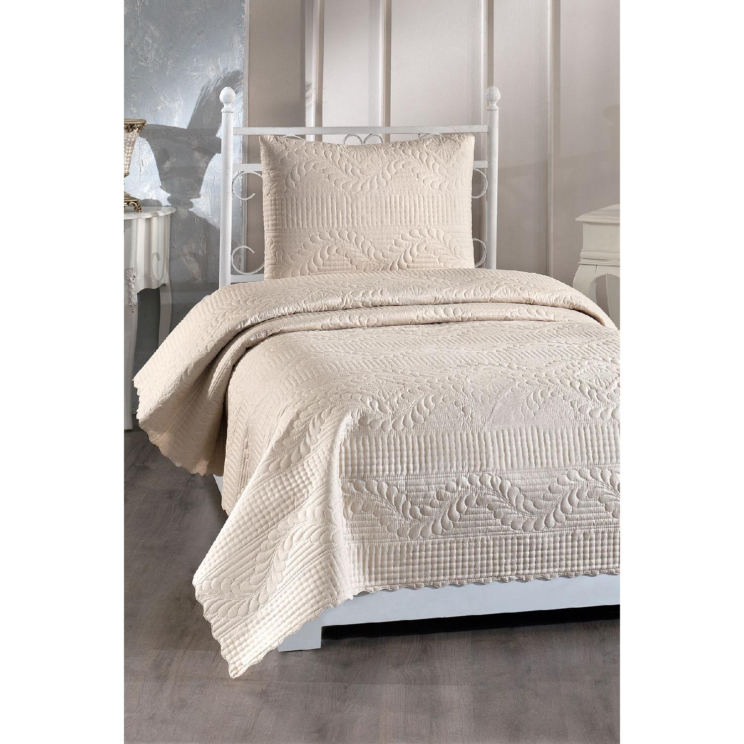 

Ультразвукове стьобане односпальне покривало Sena Open Cappucino