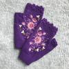 Cute Vintage Embroidery Knitted Gloves Bee Half Finger Fingerless Gloves Korean Style Warm Winter Wool Gloves Outdoor