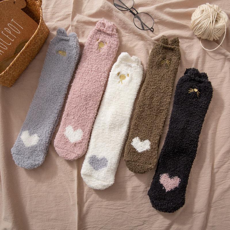 Coral Fleece Socks for Women Autumn and Winter Mid Calf Socks Fleece Lined Thickened Floor Socks Home Sleep Socks Warm Winter Postpartum Socks