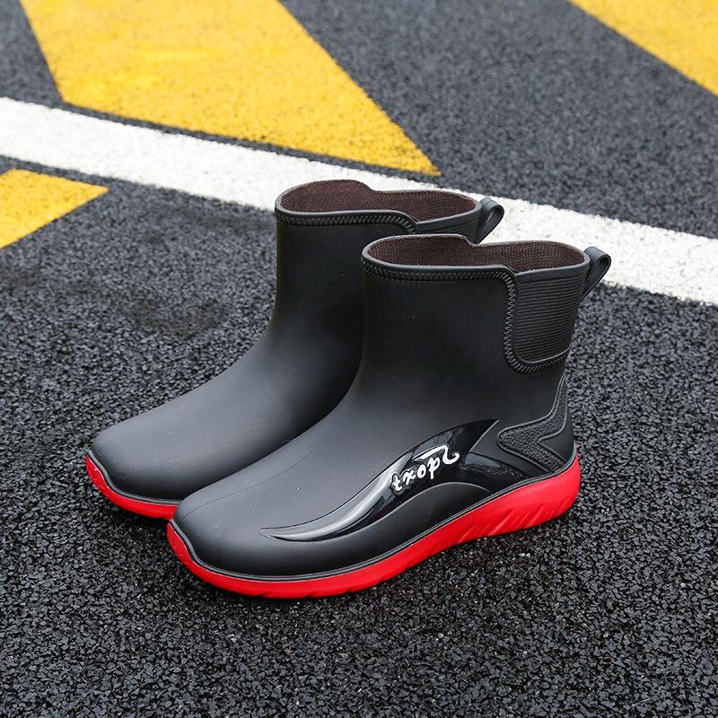 Modische Regenschuhe kurze Wasserschuhe flache Sohle warme wasserdichte Stiefel kurze Studenten-Gummischuhe Herren-Überschuhe