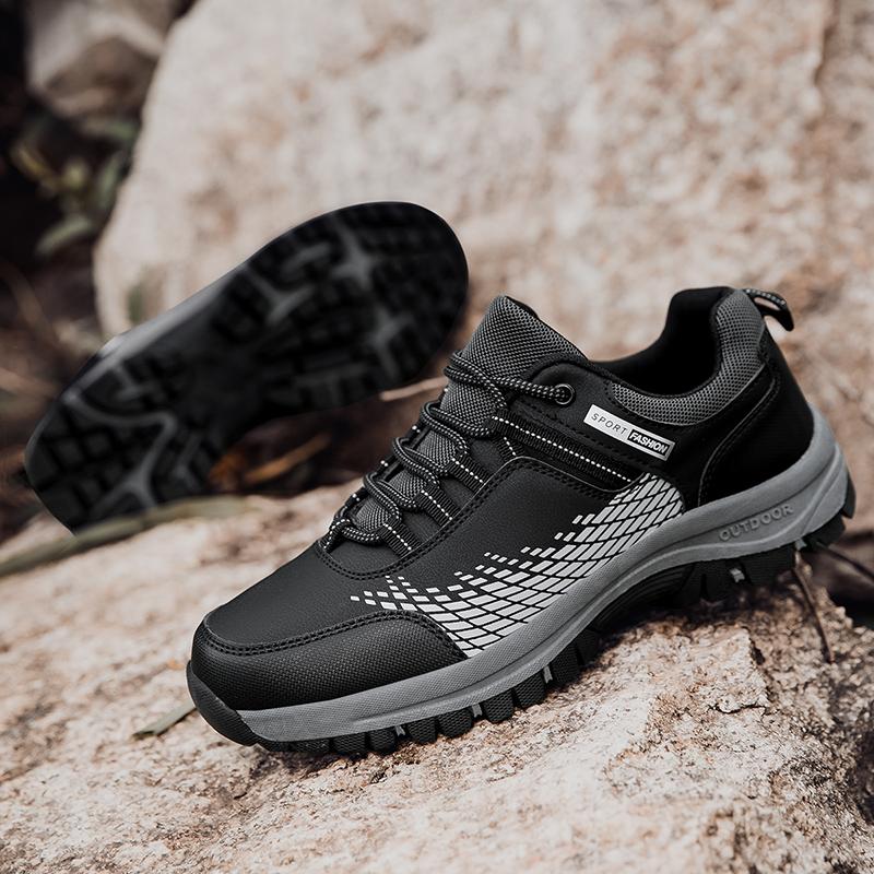 

Leather Casual Shoes Men s Elegant Hiking Shoe Waterproof and Anti Slip Outdoor Hiking Shoes Flat Sports Shoes Platform Loafers 39 чорний