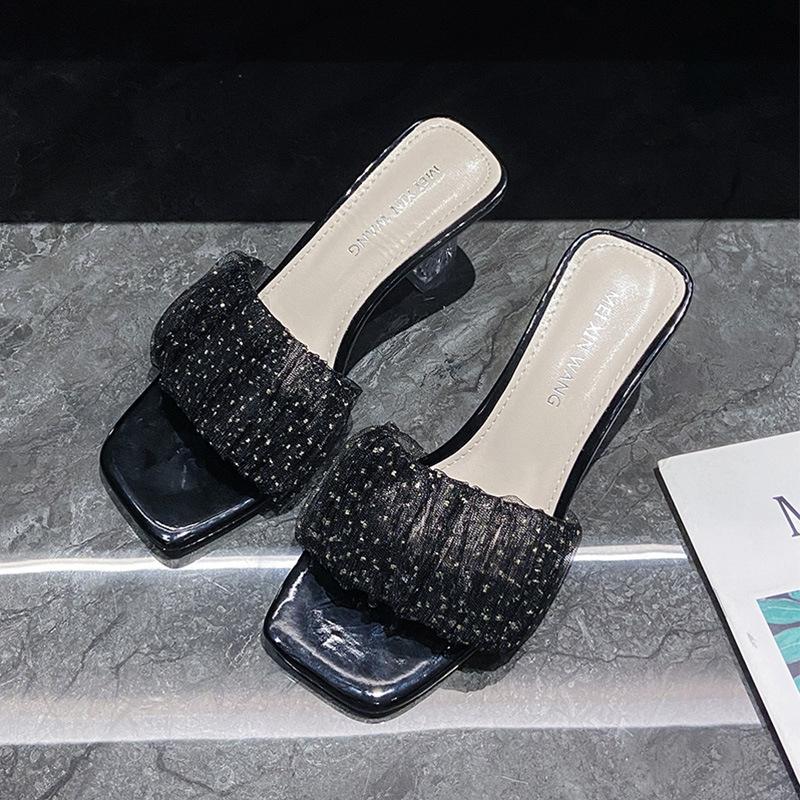 

Прозрачные темпераментные босоножки на высоком каблуке женские летние новые для улицы хрустальные на толстом каблуке универсальные шлепанцы на одной перемычке 39 чёрный