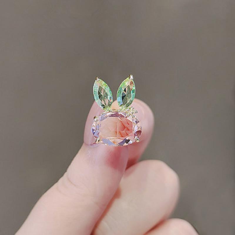 2024 Cute Crystal Rabbit Brooch for Women - Japanese Style Anti-Exposure Collar Pin