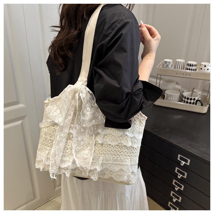 2025 New Spring and Summer Leisure Vacation Fairy Gas Lace Mesh Underarm Large Capacity Shoulder Bag Satchel Women's Bag
