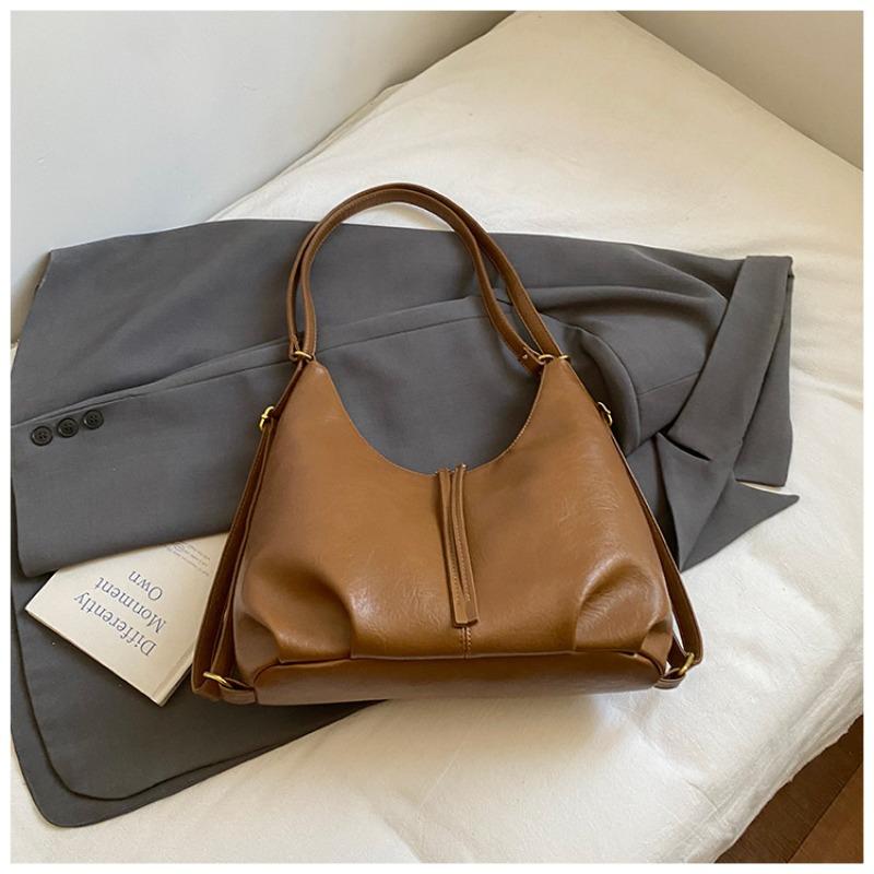 Multi-back fatot bag casual retro large-capacity women's new commuter simple single shoulder popular messenger bag