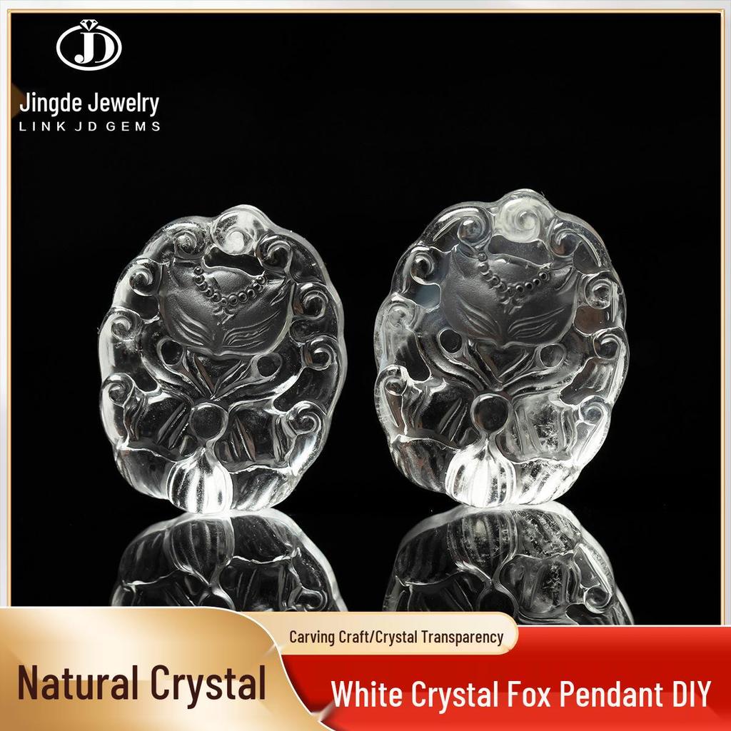Jingde Jewelry White Crystal Carved Fox Pendant Charm Sweater Chain Accessory.