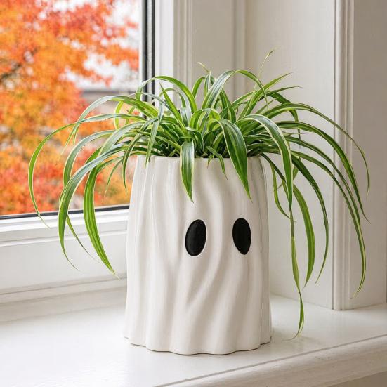 Ghost Planter Planter, Halloween Shaped Bucket, Cute Desktop Candy Whimsical Home Ornament Bowl for Office Shelf, Indoor Party Decor Small Resin Plant