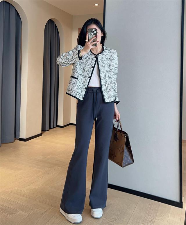 Ze Dai Jia Yi High Waist Slimming Flare Pants for Women - Spring 2026
