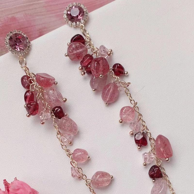 Spring/Summer Pearl Studs: High-End 925 Silver Cute Earrings for Women