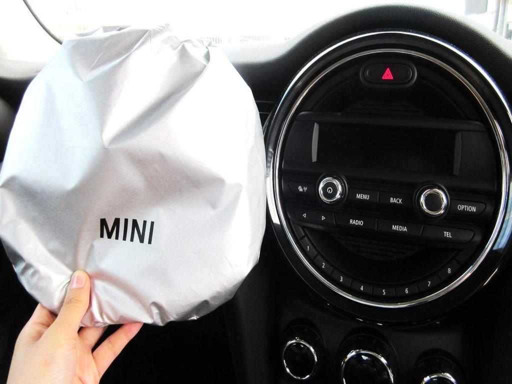 [Genuine MINI Accessories] Front Wind, Sun Shade